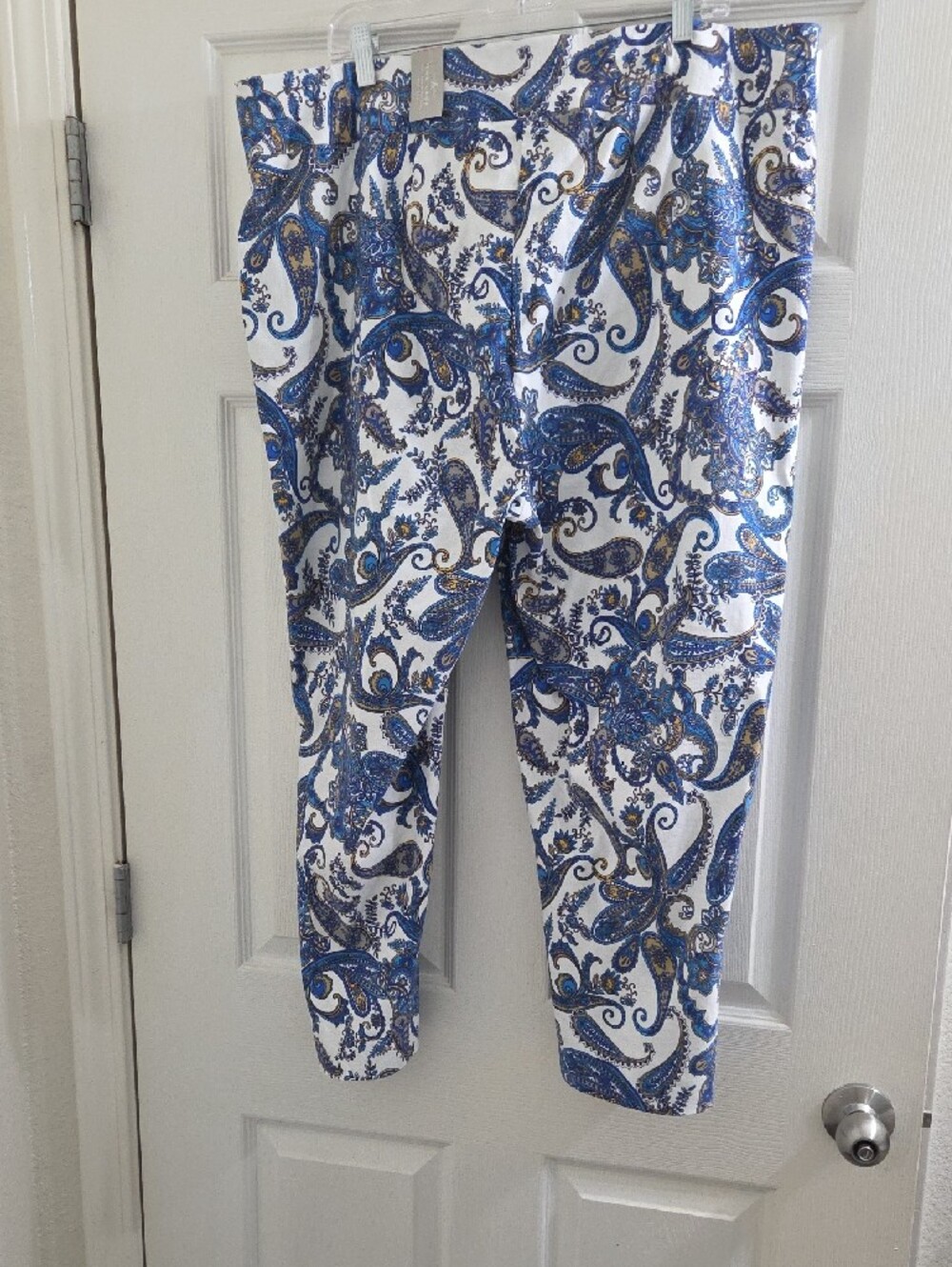 Ashley Stewart White Paisley Print Cropped Pants with Blue & Gold Accents - Picture 5 of 6